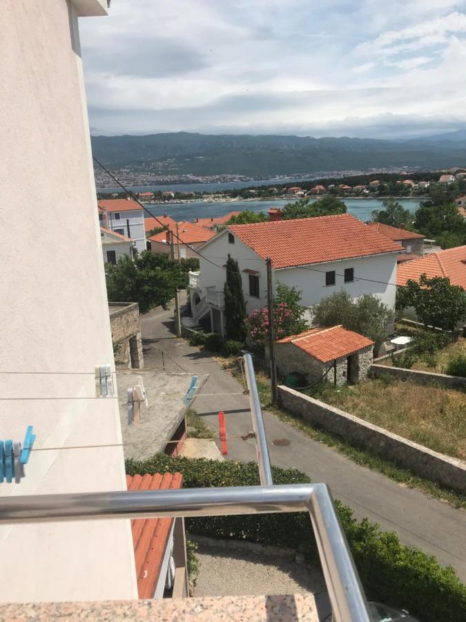 Botic Apartments Šilo Exterior foto